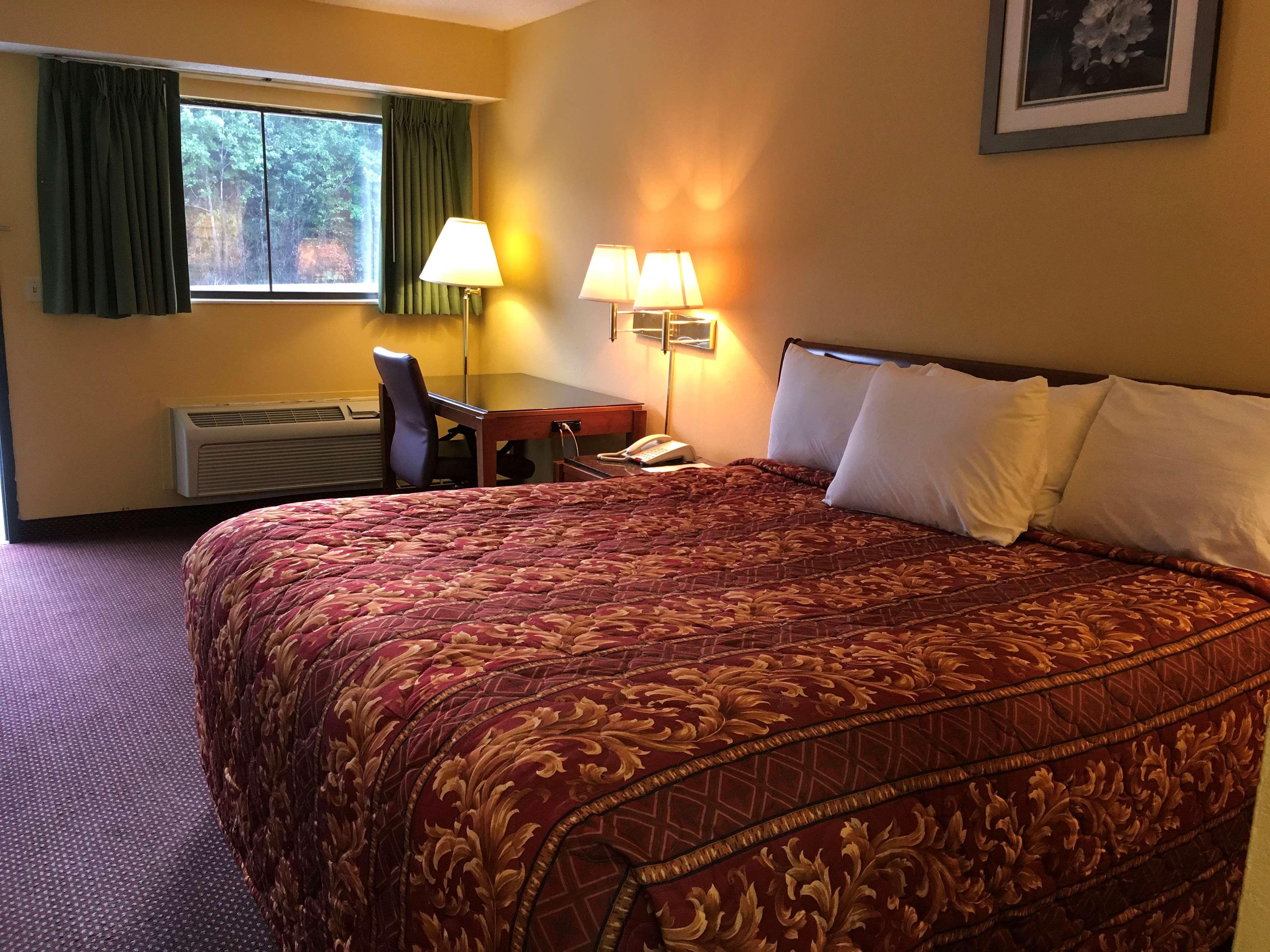 Days Inn By Wyndham York Alabama Екстер'єр фото